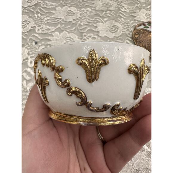 Vintage Trinket Hollywood GOLD GILT Floral Fleur Covered Vanity Bowl Handpaint - Picture 6 of 10